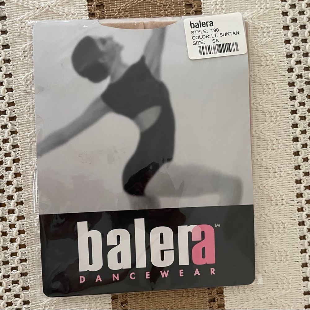 Brand new Balera Dance Tights Adult Size SA Style T90 Color LT. SUNTAN